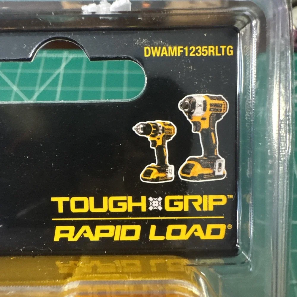 DeWalt 35pc Screwdriver & Drill Bit Set w/ToughCase Tough‎ Grip Factory Sealed